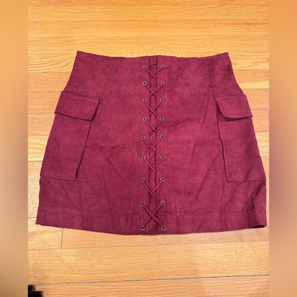 Suede maroon mini skirt NWT